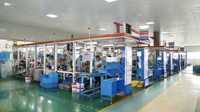Guangzhou Hlieir Automotive Parts Co., Ltd . linha de produção do fabricante