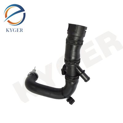 Partes de automóveis Motor flexível reforçado Elbow Hose Intercooler Hose LR050855 Adequado para LAND ROVER Discovery 4 Radiator Coolant Hose
