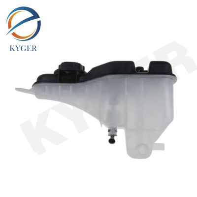 Peças para automóveis Tanque de refrigeração do radiador C2C41899 Cobertura de chaleira adequada para Jaguar XF XJ C2C34557 C2C39438 XR818921 XR839081 XR847956